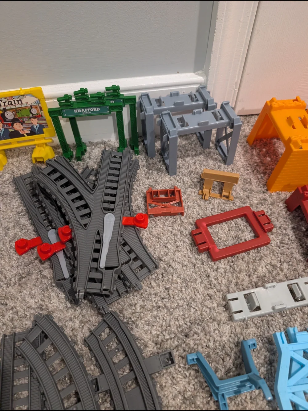 Thomas & Friends Trackmaster MIXED LOT of Train Tracks and Accessories